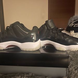 Jordan Retro 11 patent leather